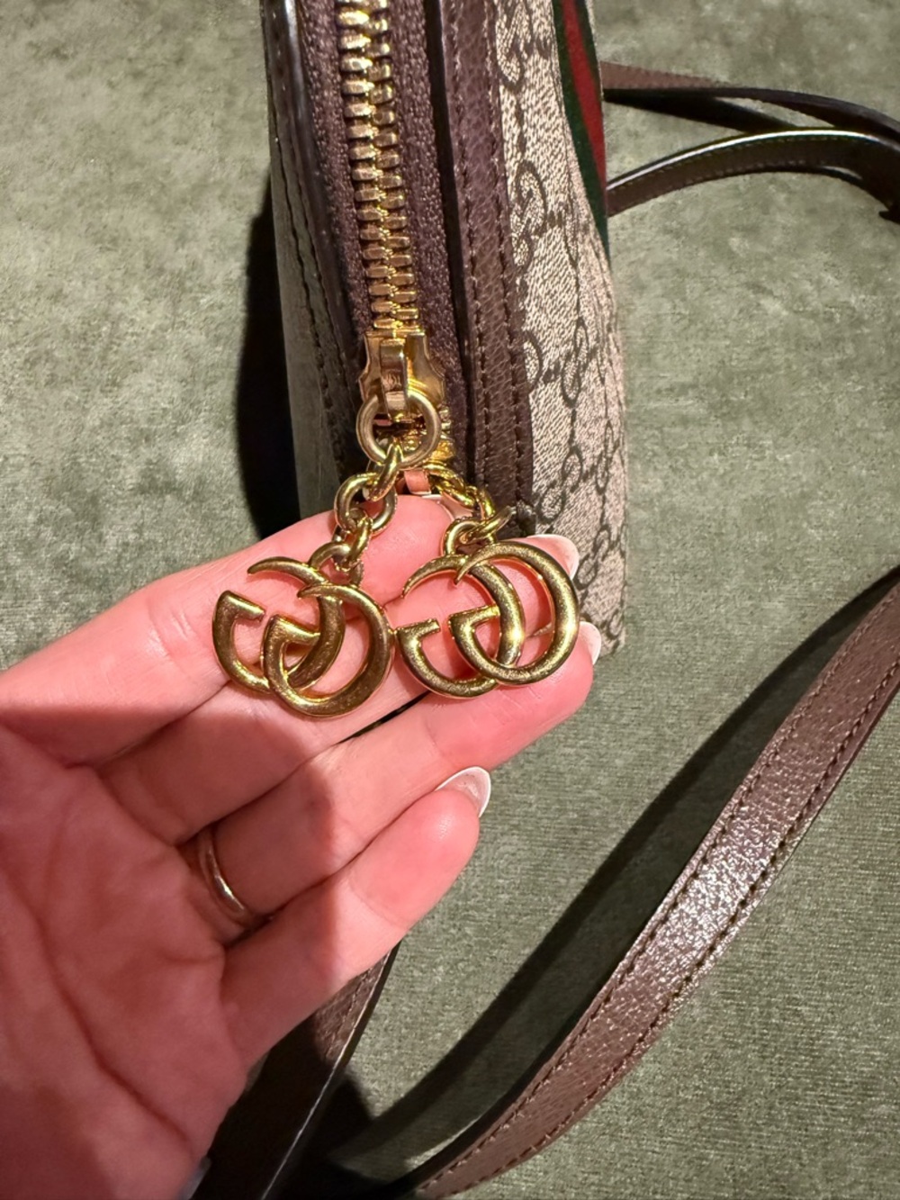 Gucci GG Supreme Crossbody with Green and Red Web Stripe - Picture 12 of 16